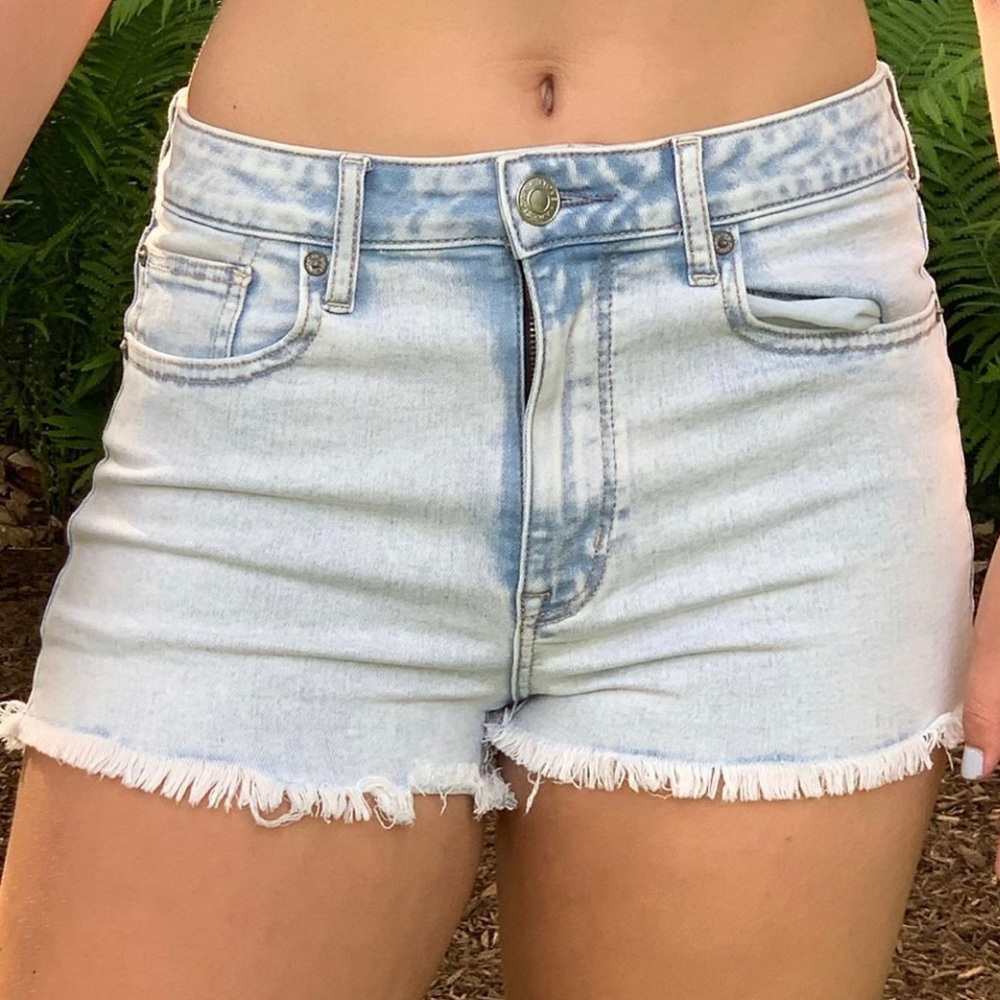 American Eagle Light Wash Jean Shorts